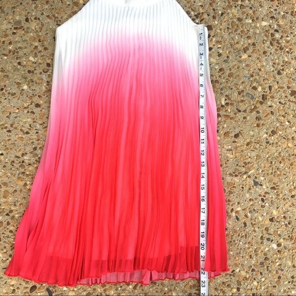 Tween Diva Like New Pink Ombré Accordian Dress 10 - Picture 4 of 6